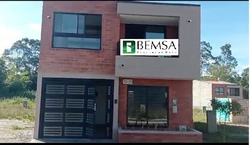 Casa en venta Antioquia La Ceja La Floresta 180 m2 Habitaciones 4 Baños 4 Garajes 1 Precio $680000000