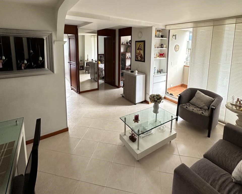 Apartamento en venta Antioquia Medellín La Mota 63 m2 Habitaciones 3 Baños 2 Garajes 1 Precio $425000000