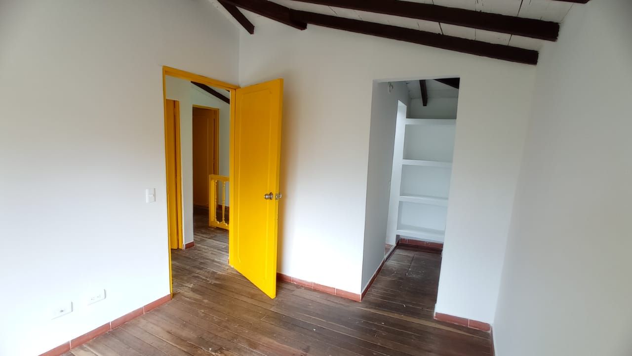 Finca en arriendo Antioquia Copacabana Copacabana 80 m2 Habitaciones 3 Baños 2 Garajes 2 Precio $2000000