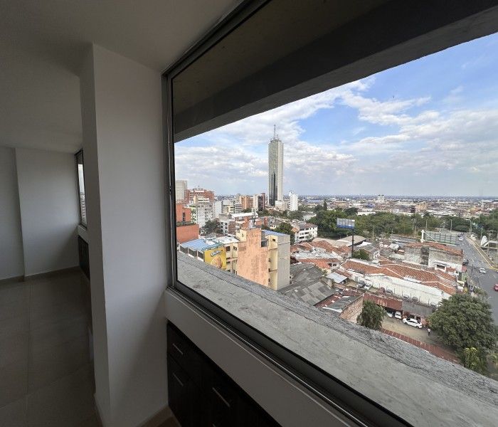 Oficina en arriendo Valle Del Cauca Cali Granada 100 m2 Habitaciones 0 Baños 2 Garajes 1 Precio $4252000