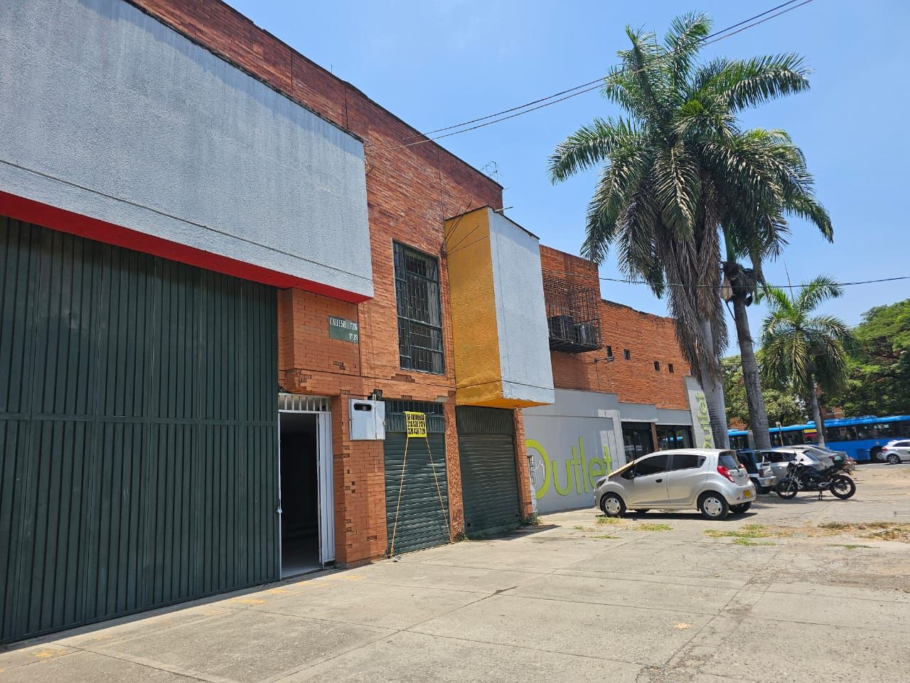 Bodega en arriendo Valle Del Cauca Cali Torres De Comfandi 492 m2 Habitaciones 0 Baños 2 Garajes 0 Precio $9500000