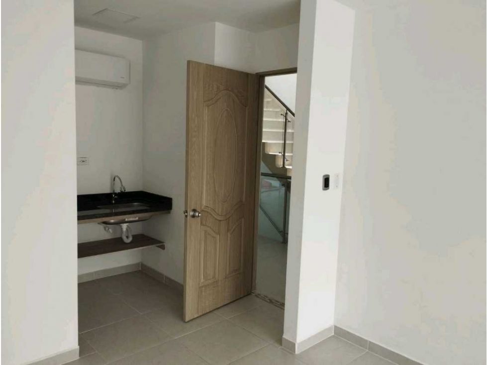 Local en arriendo Antioquia Bello Central 26 m2 Habitaciones 0 Baños 1 Garajes 0 Precio $2500000