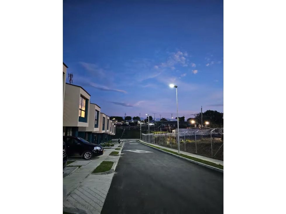 Casa en venta Quindío La Tebaida La Tebaida 125 m2 Habitaciones 3 Baños 3 Garajes 1 Precio $500000000