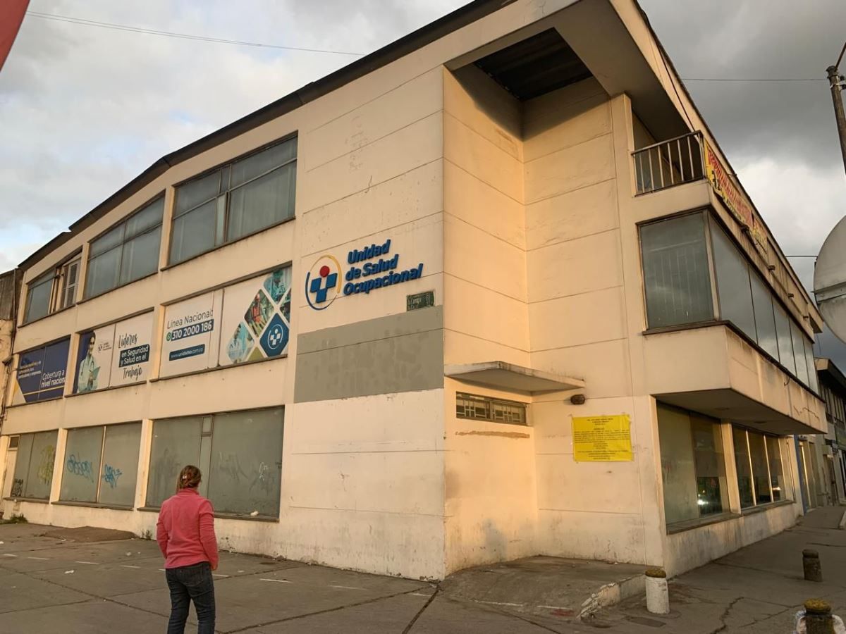 Consultorio en arriendo Cundinamarca Bogotá Centro Industrial 1690 m2 Habitaciones 0 Baños 10 Garajes 0 Precio $48000000