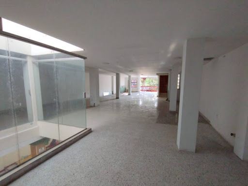 Local en arriendo Antioquia Marinilla Central 160 m2 Habitaciones 0 Baños 2 Garajes 0 Precio $9000000