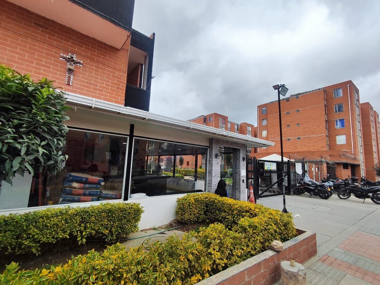 Apartamento en arriendo Cundinamarca Soacha Cr La Oportunidad Et I 47 m2 Habitaciones 3 Baños 1 Garajes 0 Precio $930000