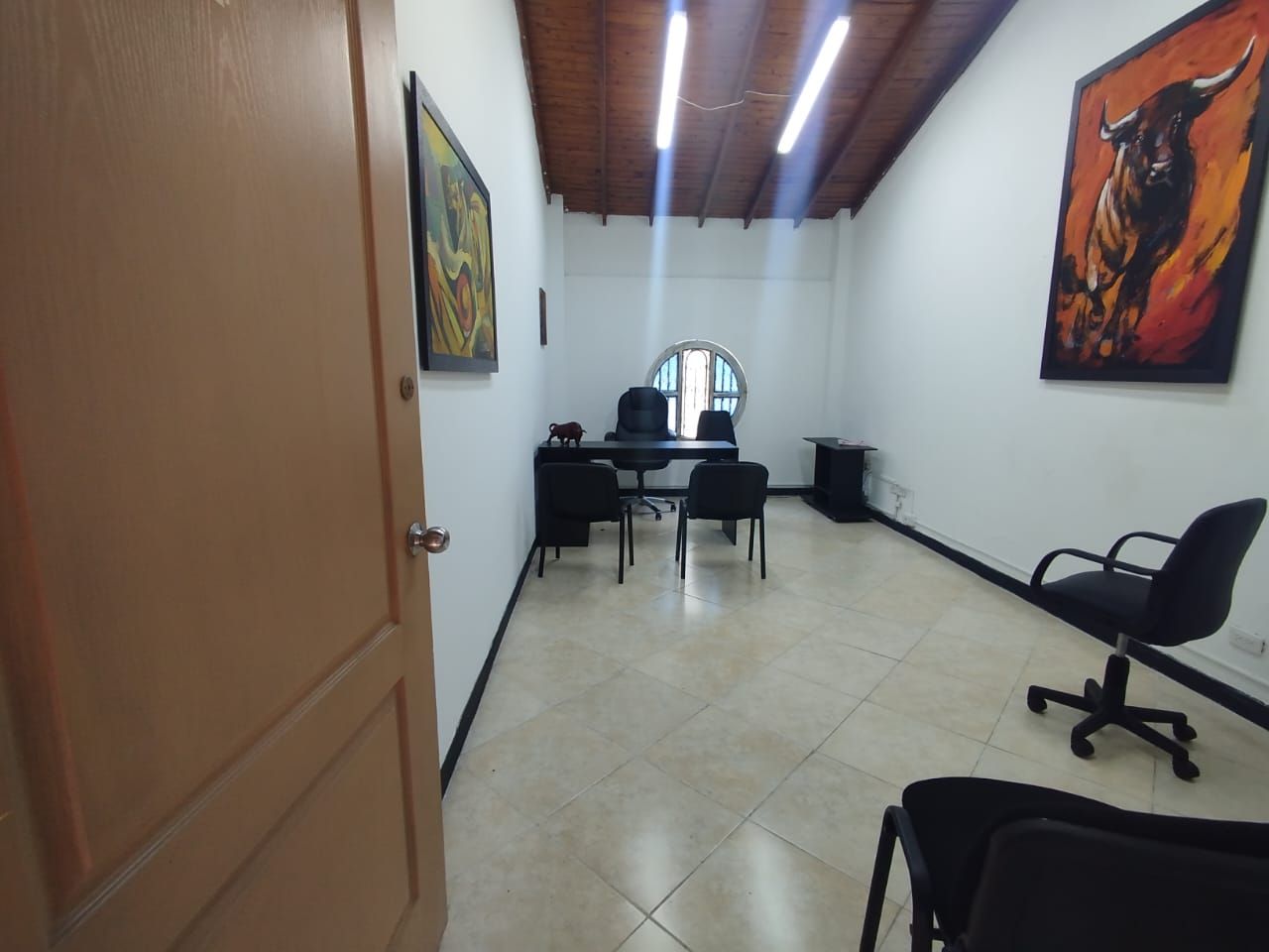 Oficina en arriendo Antioquia Medellín Laureles 17 m2 Habitaciones 0 Baños 0 Garajes 0 Precio $1550000