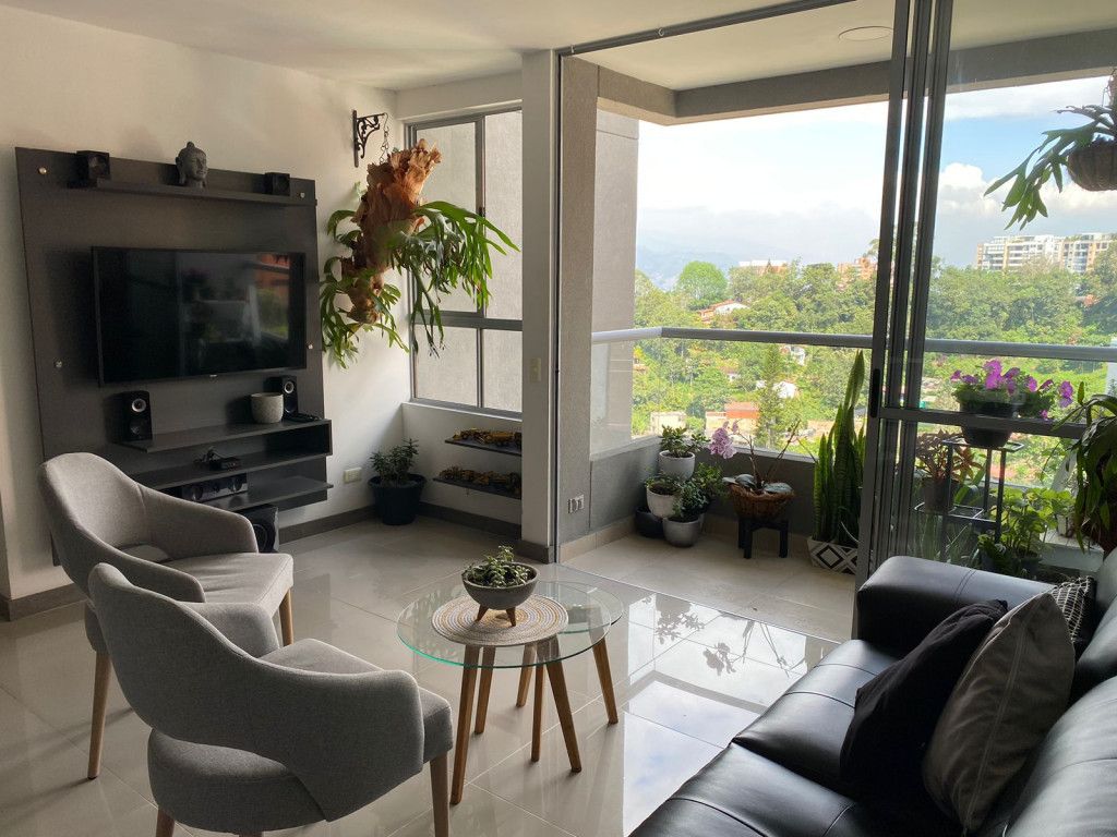 Apartamento en venta Antioquia Envigado Envigado 82 m2 Habitaciones 3 Baños 2 Garajes 1 Precio $565000000