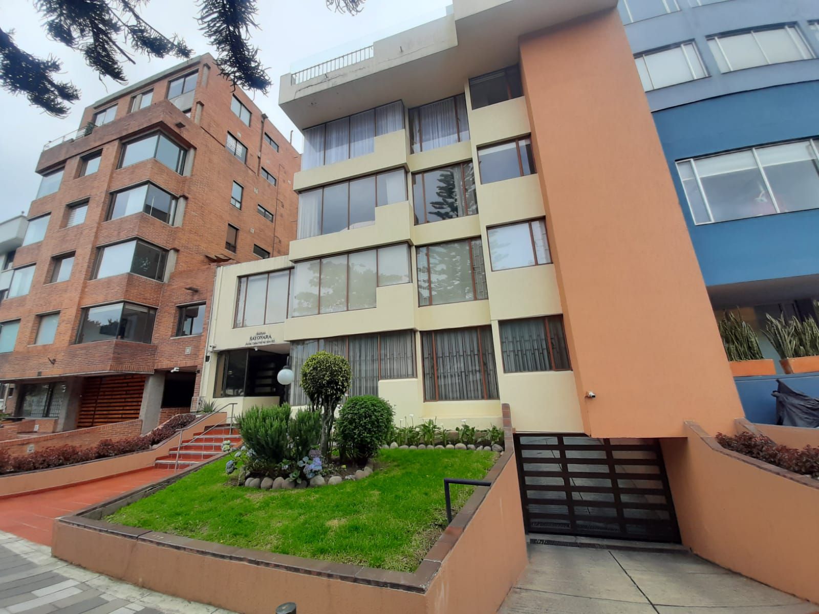 Apartamento en venta Cundinamarca Bogotá Cr Quintas De San Pedro Et Iv 148 m2 Habitaciones 3 Baños 3 Garajes 2 Precio $800000005
