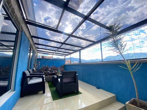 Oficina en arriendo Antioquia Medellín Rosales 84 m2 Habitaciones 0 Baños 2 Garajes 0 Precio $3500000