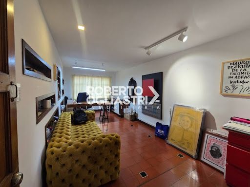 Casa en venta Santander Bucaramanga Sotomayor 392 m2 Habitaciones 5 Baños 3 Garajes 1 Precio $1400000000