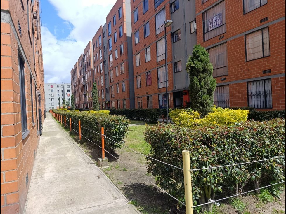 Apartamento en venta Cundinamarca Soacha San Luis 48 m2 Habitaciones 3 Baños 2 Garajes 0 Precio $128400000