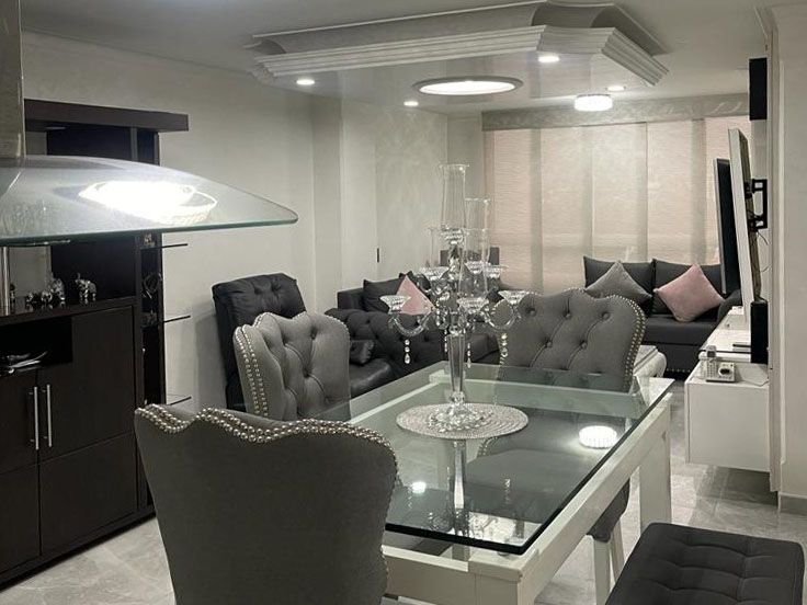 Apartamento en venta Antioquia Medellín Urbanizacion Carlos E Restrepo 134 m2 Habitaciones 3 Baños 2 Garajes 1 Precio $735000000