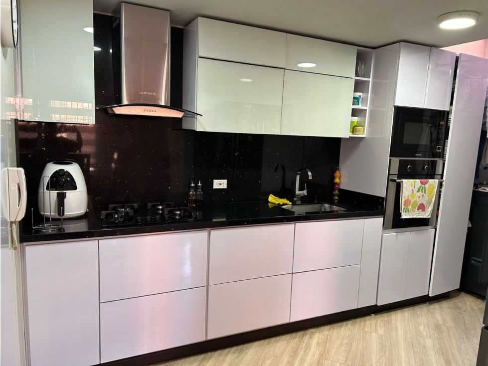 Casa en venta Cundinamarca Bogotá Torres De Modelia 135 m2 Habitaciones 3 Baños 3 Garajes 2 Precio $735000000