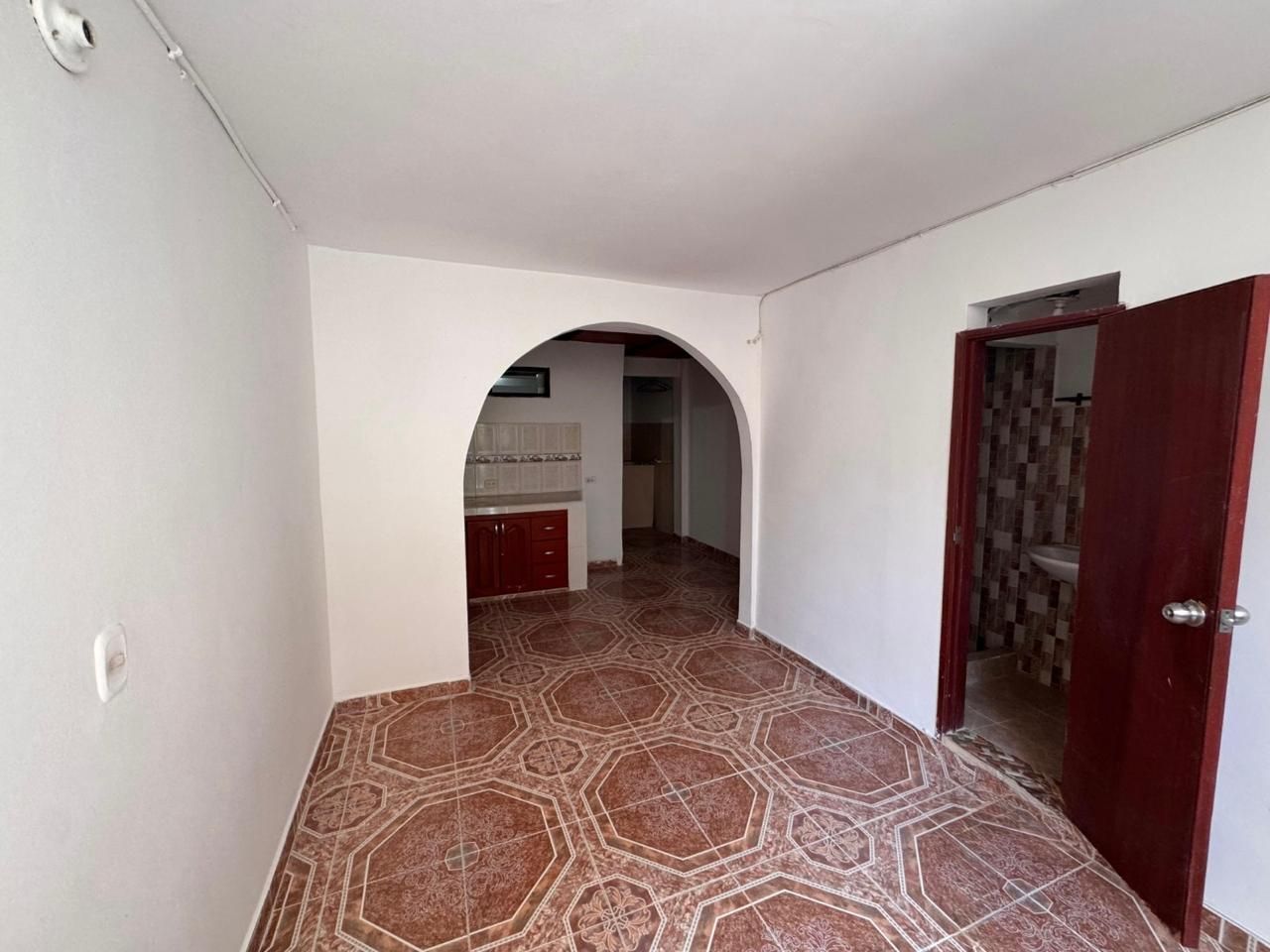 Apartamento en arriendo o venta Risaralda Pereira Ur Pueblito Paisa 30 m2 Habitaciones 1 Baños 1 Garajes 0 Precio venta $300000000 Precio arriendo $850000