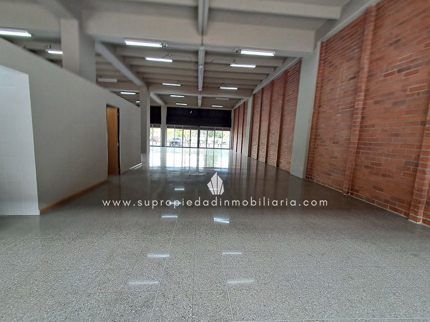 Bodega en arriendo Antioquia Medellín Shellmar 580 m2 Habitaciones 0 Baños 6 Garajes 1 Precio $47567000