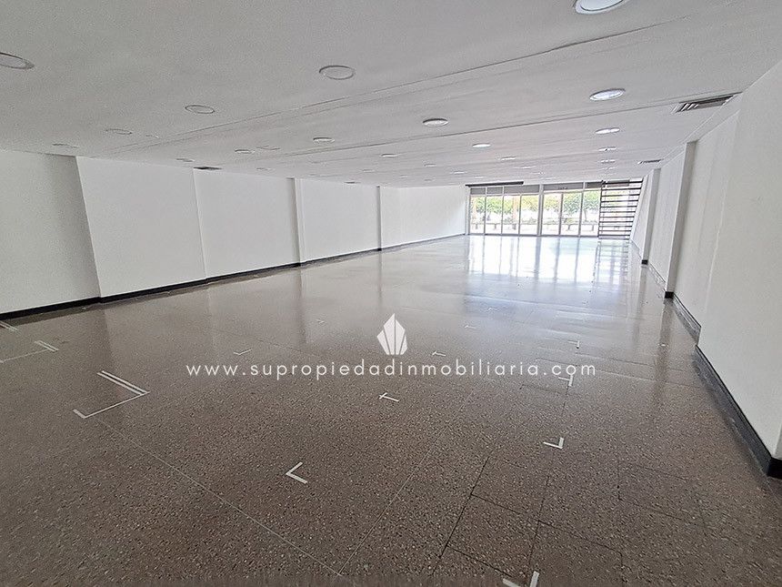 Bodega en arriendo Antioquia Medellín Shellmar 316 m2 Habitaciones 0 Baños 6 Garajes 2 Precio $25342000