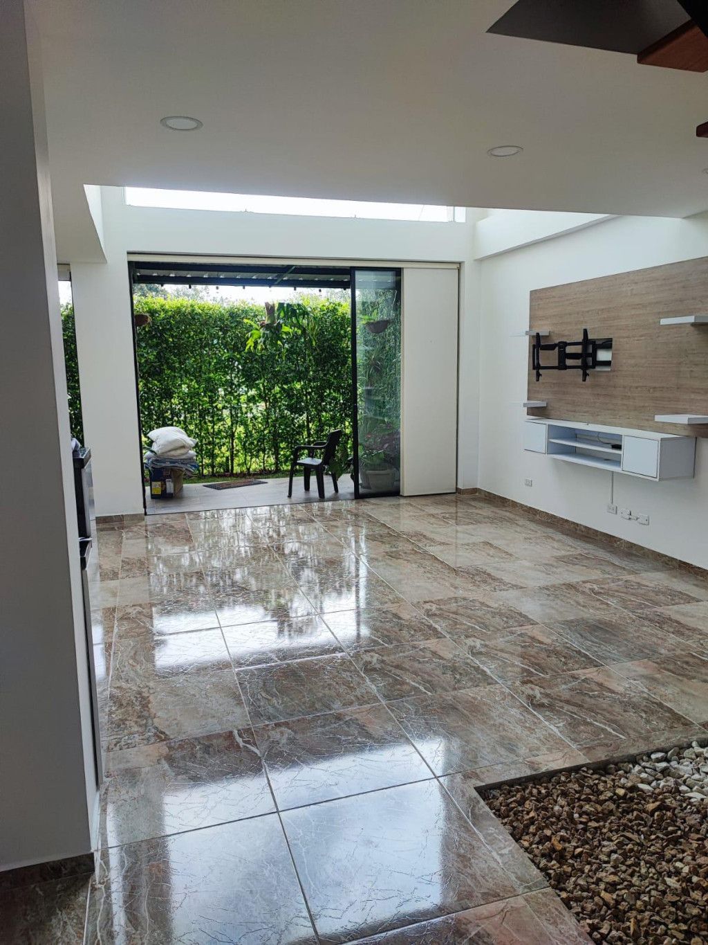 Casa en arriendo Valle Del Cauca Jamundí Juan De Ampudia 320 m2 Habitaciones 4 Baños 5 Garajes 2 Precio $4700000