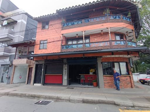 Local en arriendo Antioquia La Ceja Centro 60 m2 Habitaciones 0 Baños 2 Garajes 0 Precio $7000000
