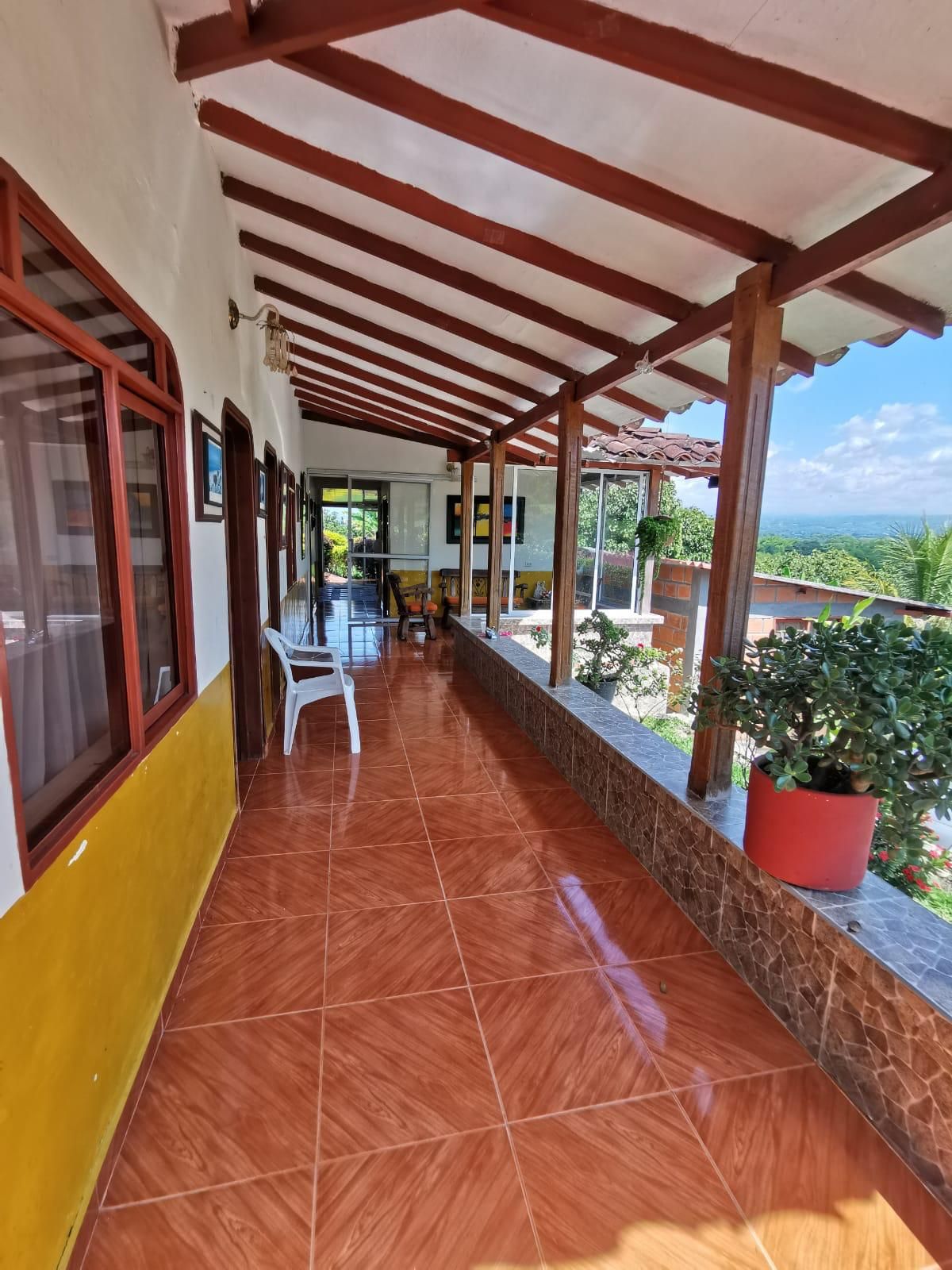 Finca en venta Valle Del Cauca Alcalá Bolívar 10927 m2 Habitaciones 3 Baños 2 Garajes 3 Precio $590000000
