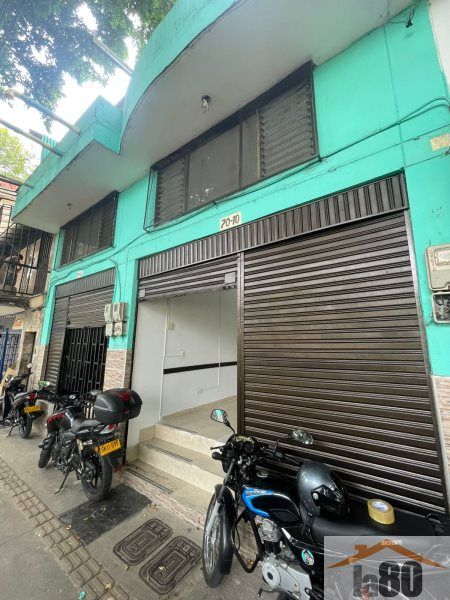 Local en arriendo o venta Antioquia Medellín Sevilla 42 m2 Habitaciones 0 Baños 1 Garajes 0 Precio venta $270000000 Precio arriendo $1900000