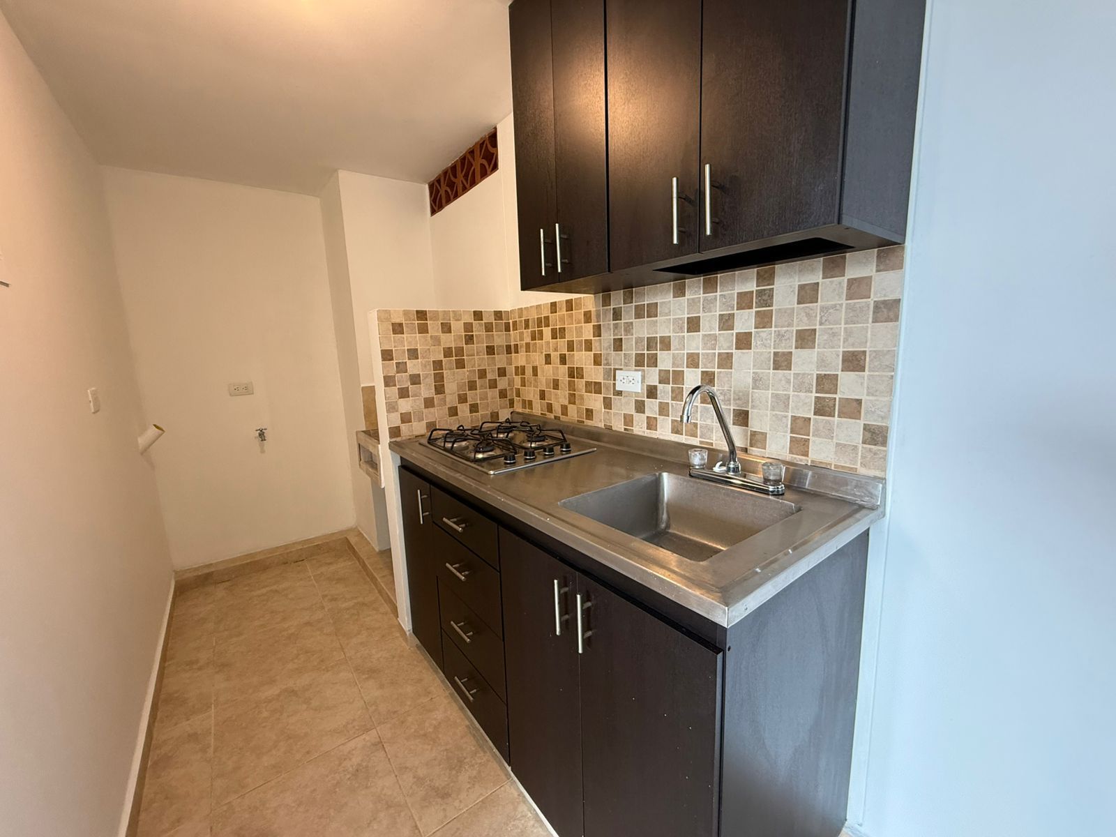 Apartaestudio en arriendo Antioquia Medellín Sevilla 40 m2 Habitaciones 1 Baños 1 Garajes 0 Precio $1100000