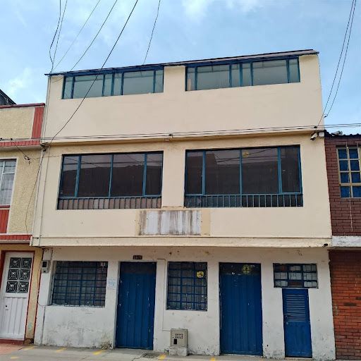 Casa en venta Cundinamarca Bogotá San Francisco 334 m2 Habitaciones 11 Baños 4 Garajes 1 Precio $650000000