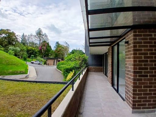 Apartamento en arriendo Antioquia El Retiro El Retiro 88 m2 Habitaciones 2 Baños 2 Garajes 1 Precio $3850000