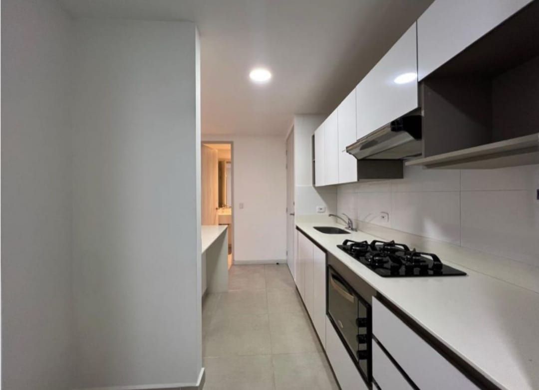 Apartamento en venta Antioquia Medellín Castropol 87 m2 Habitaciones 3 Baños 3 Garajes 2 Precio $880000000