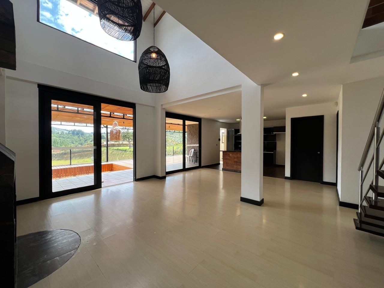 Casa en venta Antioquia Envigado Hacienda San Jorge 400 m2 Habitaciones 4 Baños 4 Garajes 2 Precio $3150000000