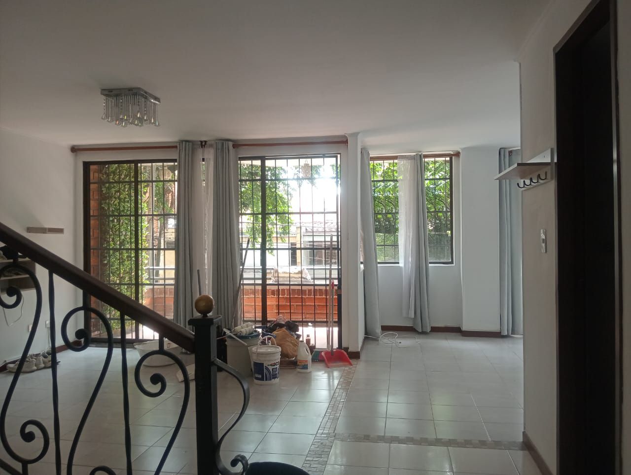 Apartamento en arriendo Antioquia Medellín Laureles 112 m2 Habitaciones 3 Baños 3 Garajes 1 Precio $3600000