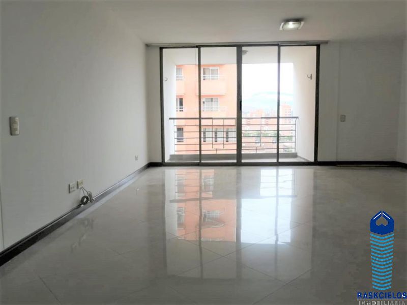 Apartamento en venta Antioquia Medellín Lorena 111 m2 Habitaciones 3 Baños 2 Garajes 2 Precio $750000000