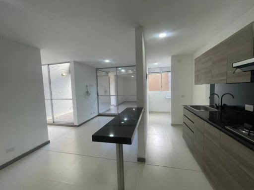 Apartamento en arriendo Antioquia Sabaneta La Florida 120 m2 Habitaciones 2 Baños 2 Garajes 0 Precio $2500000