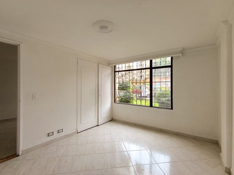 Apartamento en arriendo Antioquia Medellín Lorena 66 m2 Habitaciones 2 Baños 2 Garajes 1 Precio $2600000
