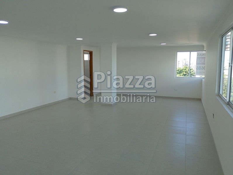 Apartamento en arriendo Atlántico Barranquilla Ciudad Jardin 201 m2 Habitaciones 3 Baños 3 Garajes 1 Precio $3500000