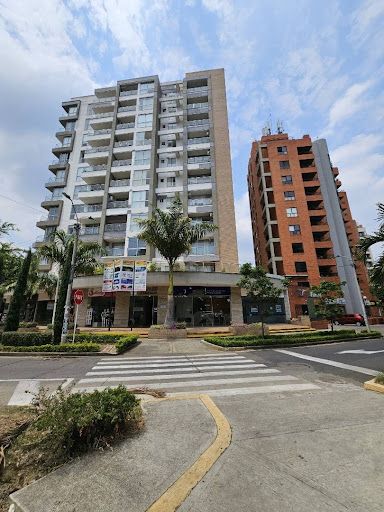 Local en venta Valle Del Cauca Cali Unidad Residencial Santiago De Cali 10 m2 Habitaciones 0 Baños 0 Garajes 20 Precio $150000000