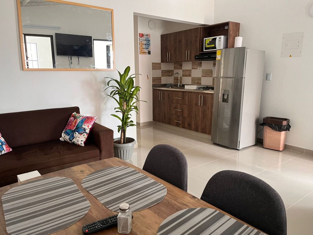 Apartamento en venta Antioquia Sabaneta Tres Esquinas 45 m2 Habitaciones 2 Baños 1 Garajes 0 Precio $210000000