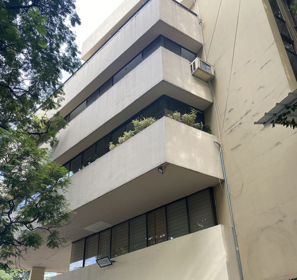 Oficina en venta Valle Del Cauca Cali Granada 60 m2 Habitaciones 0 Baños 1 Garajes 0 Precio $300000000