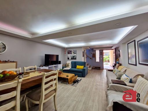 Casa en venta Antioquia Envigado Loma Del Barro 155 m2 Habitaciones 3 Baños 4 Garajes 2 Precio $950000000