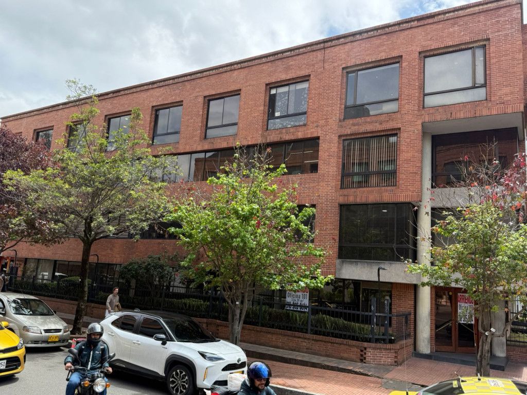 Oficina en venta Cundinamarca Bogotá Las Nieves 32 m2 Habitaciones 0 Baños 1 Garajes 1 Precio $250000000