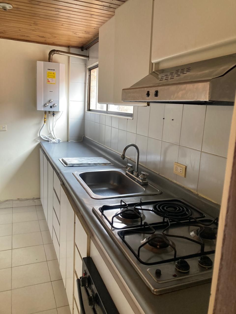 Apartamento en venta Cundinamarca Bogotá Cjr El Greco Iii 80 m2 Habitaciones 3 Baños 2 Garajes 1 Precio $440000000