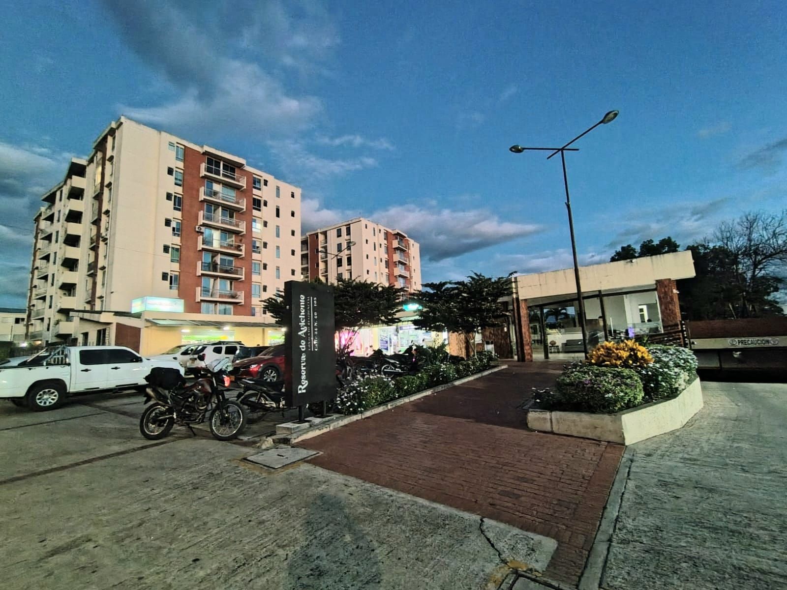 Apartamento en venta Huila Neiva El Tesoro 95 m2 Habitaciones 3 Baños 2 Garajes 1 Precio $350000000