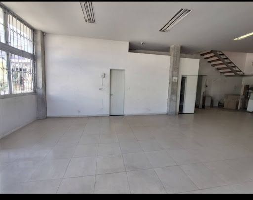 Local en arriendo Antioquia Rionegro El Porvenir 222 m2 Habitaciones 0 Baños 2 Garajes 1 Precio $28000000