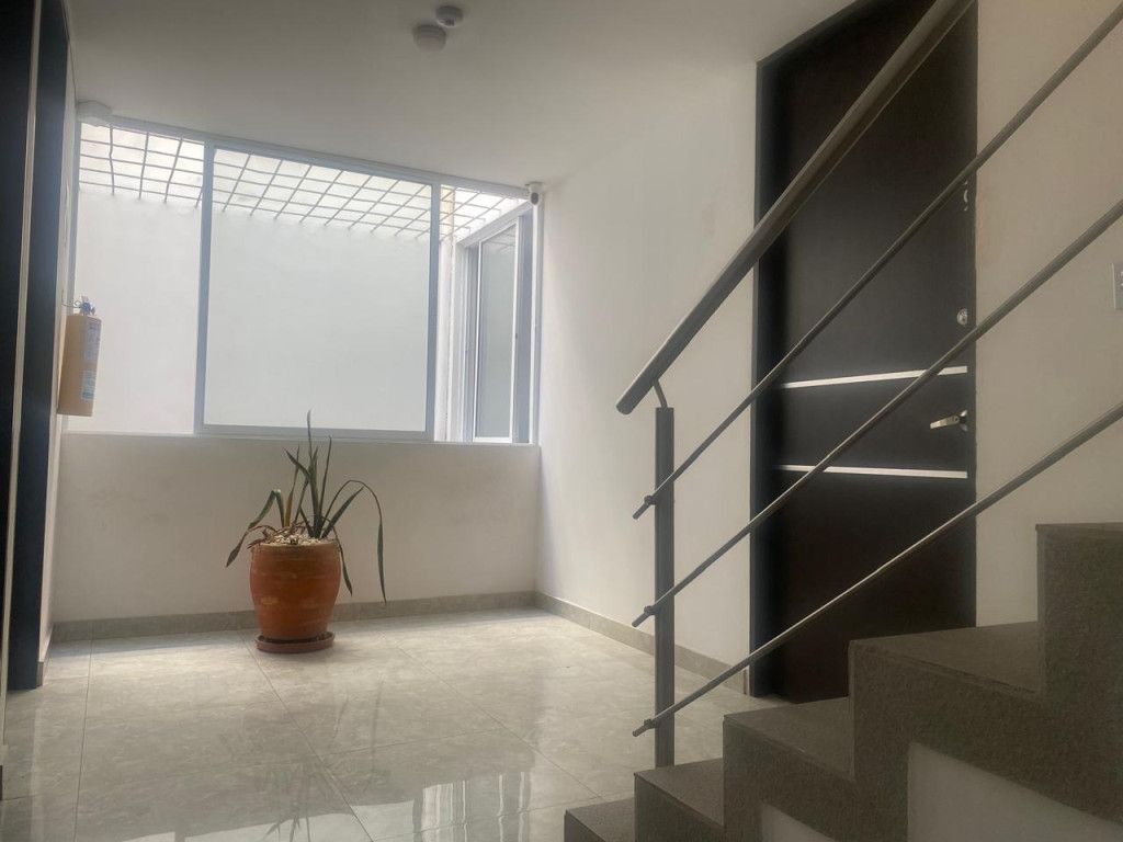 Edificio en venta Valle Del Cauca Cali San Fernando Viejo 413 m2 Habitaciones 8 Baños 8 Garajes 0 Precio $1450000000