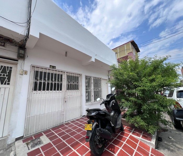 Casa en venta Valle Del Cauca Cali Alameda 108 m2 Habitaciones 3 Baños 2 Garajes 1 Precio $450000000