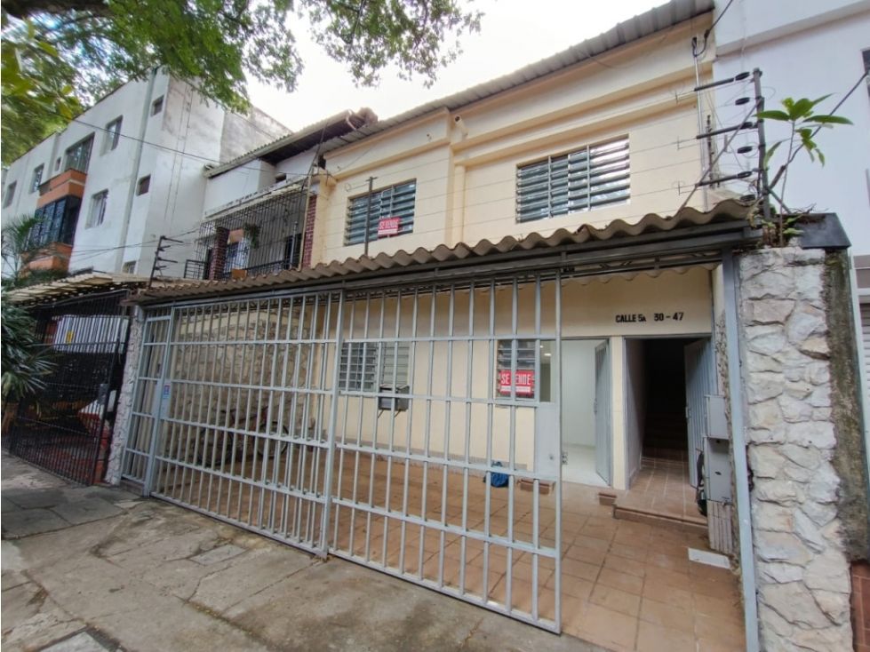 Local en arriendo Valle Del Cauca Cali 3 De Julio 119 m2 Habitaciones 0 Baños 2 Garajes 0 Precio $1500000