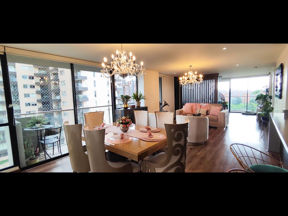Apartamento en venta Cundinamarca Bogotá La Felicidad 279 m2 Habitaciones 5 Baños 4 Garajes 4 Precio $2500000000