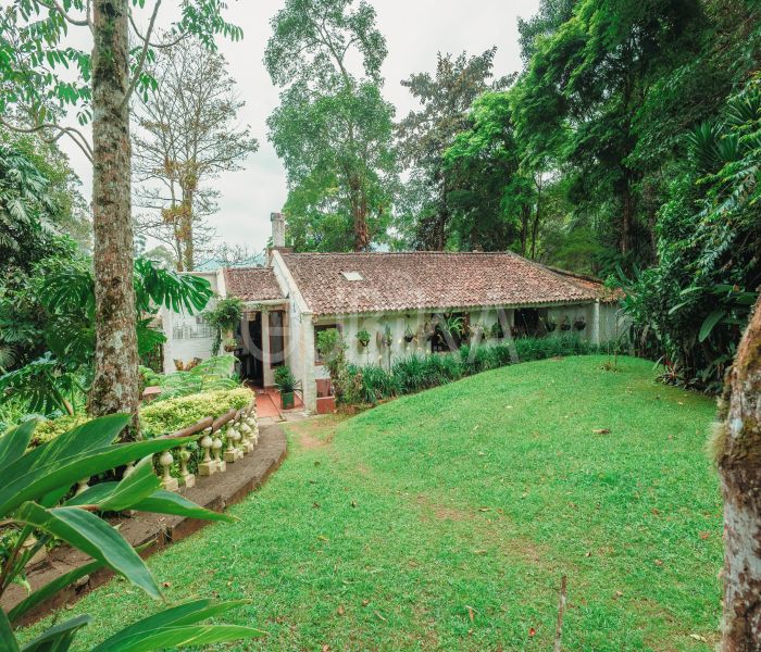 Finca en venta Valle Del Cauca Yumbo Yumbo 385 m2 Habitaciones 3 Baños 4 Garajes 6 Precio $1400000000