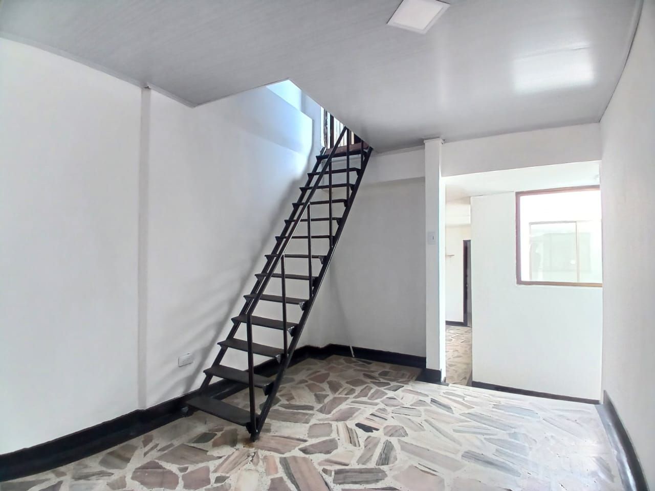 Apartamento en venta Risaralda Pereira Centenario 100 m2 Habitaciones 3 Baños 3 Garajes 1 Precio $310000000