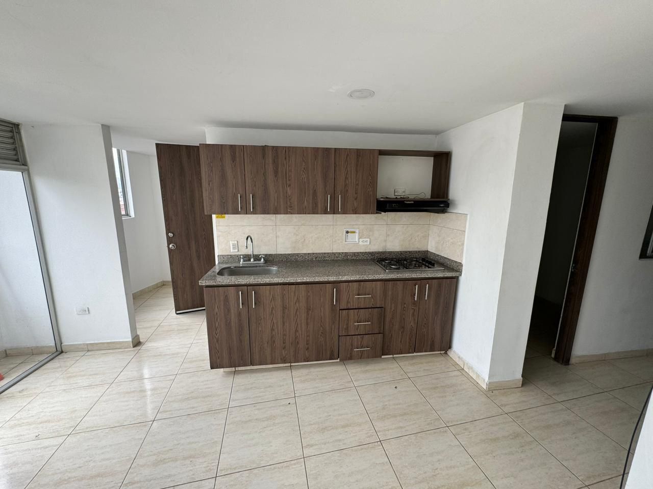 Apartamento en arriendo Antioquia Itagüí La Gloria 110 m2 Habitaciones 4 Baños 3 Garajes 0 Precio $2000000